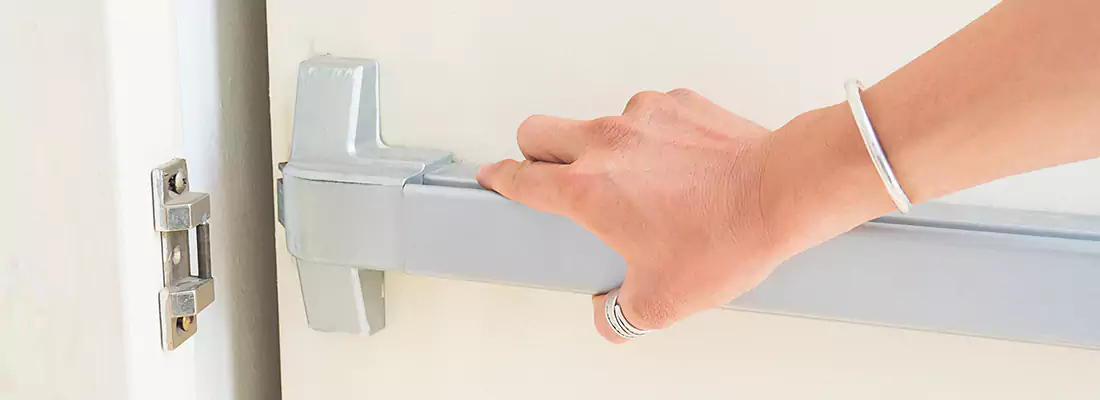 Fast and Affordable Door Panic Bar Installation in Bayonet Point, FL